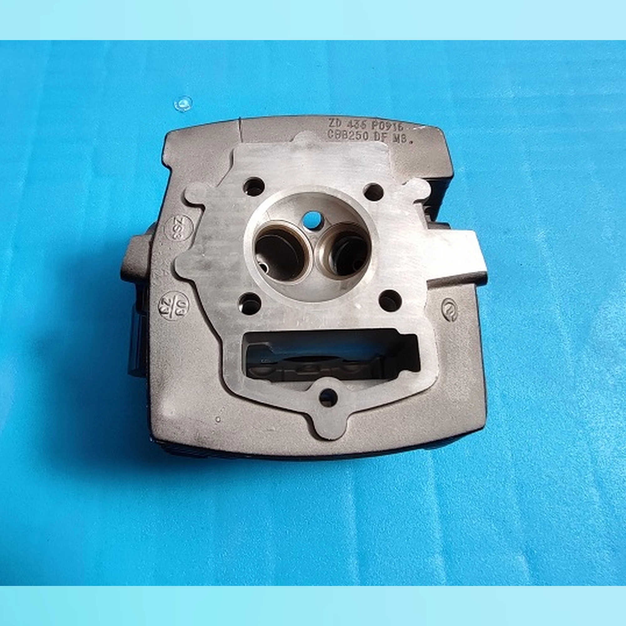 ARORA CR250 SİLİNDİR ÜST KAPAĞI #CR250 - 122